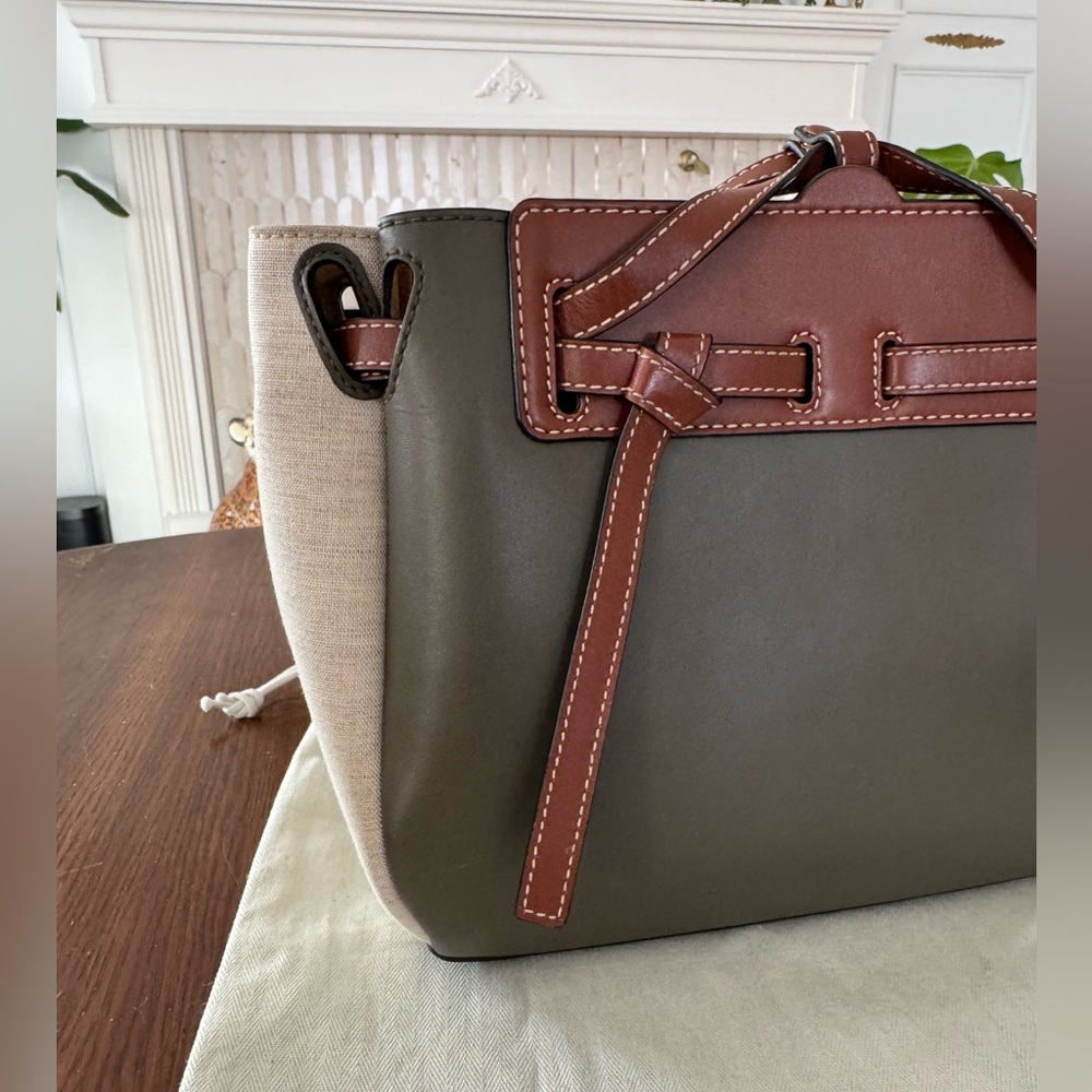 Calfskin Linen Mini Lazo Tote Khaki Green - Picture 5 of 12